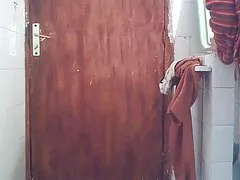 ის ქმნის ლამაზი გარიგებას მისი cute pussy